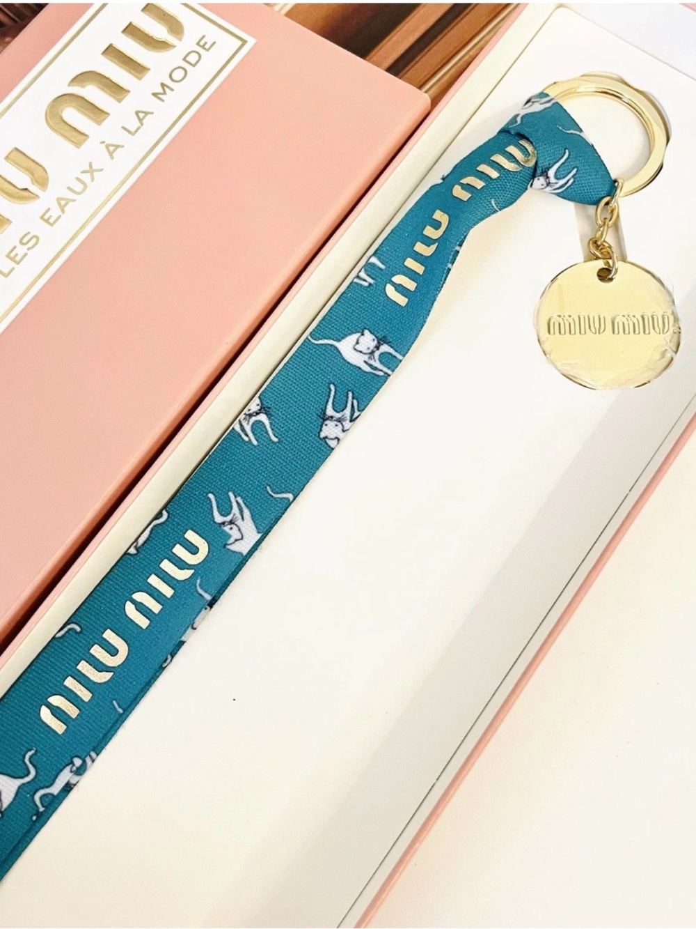 Miu Miu Beauty Keyring - Picture 3 of 4